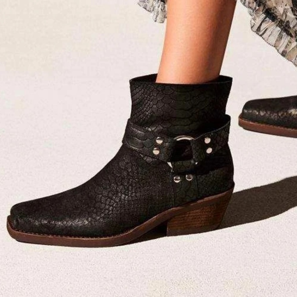 Free People Jeffrey Campbell Fairfax Western Boot black snake print 8